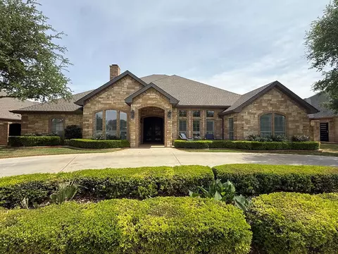 4213 Tanforan Ave, Midland, TX 79707