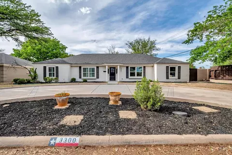 3300 Stanolind Ave, Midland, TX 79707