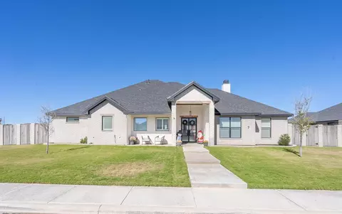 7 La Campana Dr, Odessa, TX 79765