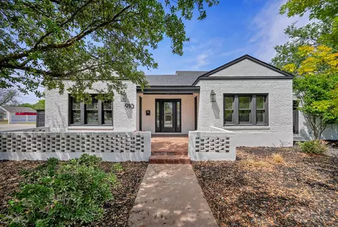 910 W Louisiana Ave, Midland, TX 79701