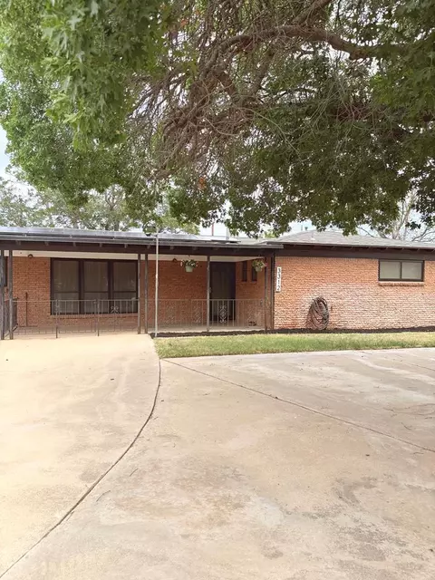 3312 W Kansas Ave, Midland, TX 79703