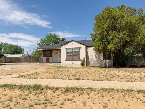 1401 E 11th Pl, Big Spring, TX 79720