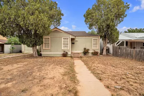 1405 E 11th Pl, Big Spring, TX 79720