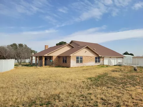 1002 E County Rd 127, Midland, TX 79706