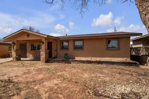 Exterior - 2401 Morrison Dr, Big Spring, TX 79720 photo 2 of 3