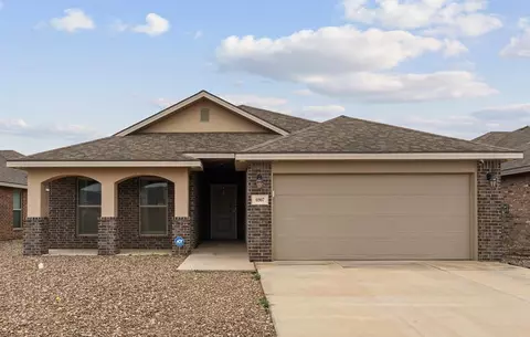 6907 Ranch Ave, Midland, TX 79705