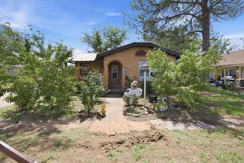221 E 10th St, Colorado City, TX 79512