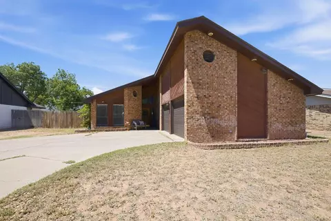 2307 Wydewood Dr, Midland, TX 79707
