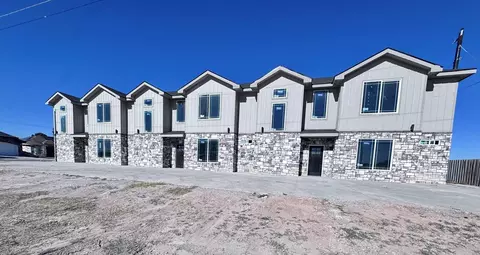 407 Lincoln St, Pecos, TX 79772