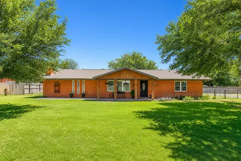 111 S Moss Lake Rd, Big Spring, TX 79720