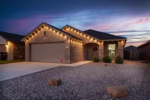 6714 Lonesome Dove Ln, Midland, TX 79705