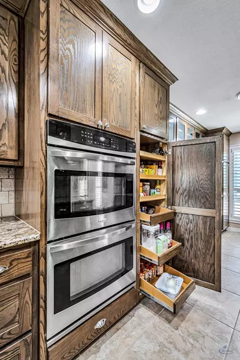 Kitchen - 2503 Maxwell Dr, Midland, TX 79705 photo 5 of 12