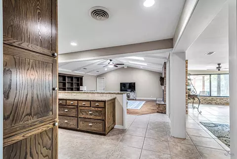 Entry Way - 2503 Maxwell Dr, Midland, TX 79705 photo 4 of 7