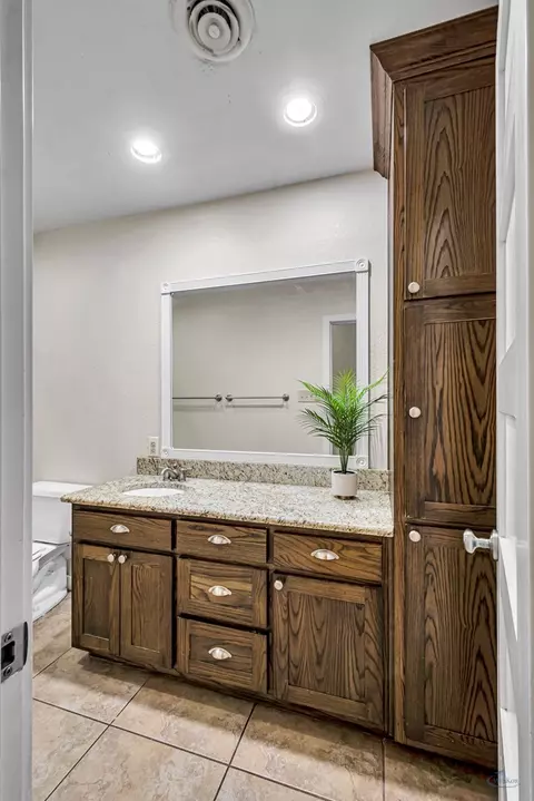 Bath - 2503 Maxwell Dr, Midland, TX 79705 photo 9 of 12