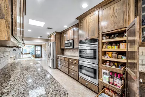 Kitchen - 2503 Maxwell Dr, Midland, TX 79705 photo 8 of 12