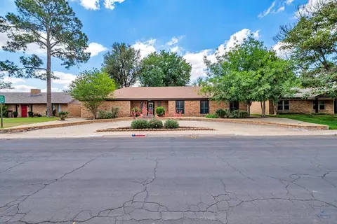 Exterior - 2503 Maxwell Dr, Midland, TX 79705 photo 4 of 18