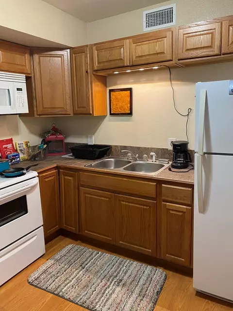 Kitchen - 1308 Scurry St #ABCDE, Big Spring, TX 79720 photo 5 of 5
