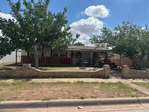 1405 S Baird St, Midland, TX 79701