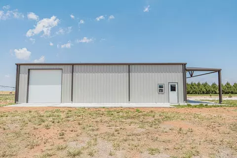 157 County Rd 209-a, Seminole, TX 79360
