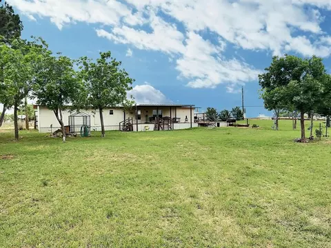 2974 Daughtrey Rd, Colorado City, TX 79512