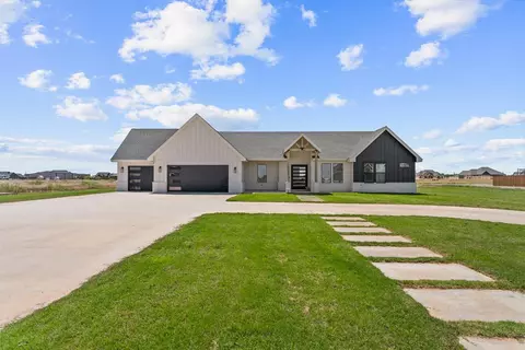 13720 E County Rd 113, Midland, TX 79706