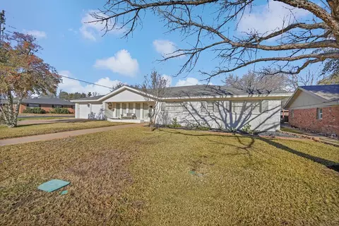 2412 Gulf Ave, Midland, TX 79705