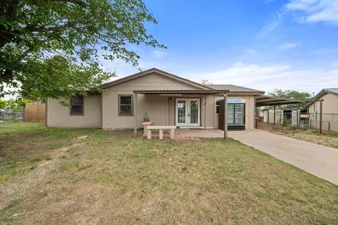 1804 Wallace, Big Spring, TX 79720
