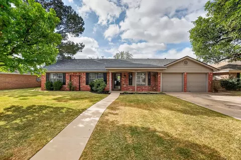 2513 Camarie Ave, Midland, TX 79705