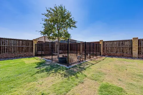 Exterior - 4012 E County Rd 63, Midland, TX 79705 photo 7 of 13