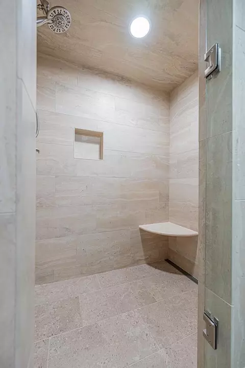 Bath - 4012 E County Rd 63, Midland, TX 79705 photo 5 of 9