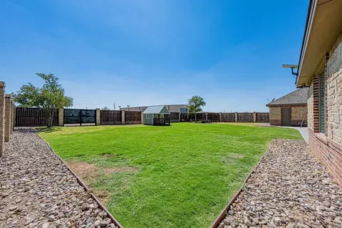 Exterior - 4012 E County Rd 63, Midland, TX 79705 photo 5 of 13
