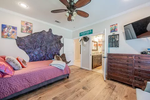 Bedroom - 4012 E County Rd 63, Midland, TX 79705 photo 4 of 8