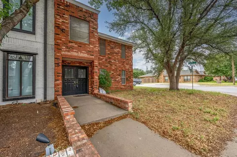 3200 Dentcrest Dr, Midland, TX 79707