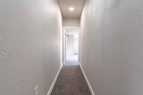 Entry Way - 907 E 15th St, Big Spring, TX 79720 photo 2 of 2