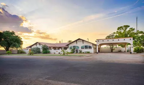 1510 W School St, Stanton, TX 79782