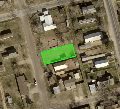 000 S Adams St, Coahoma, TX 79511