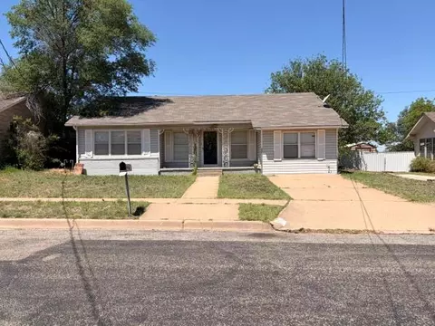 2905 Ave W, Snyder, TX 79549