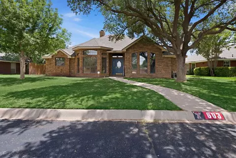 603 Meadowpark Dr, Midland, TX 79705