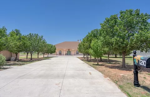 1210 W County Rd 150, Midland, TX 79706