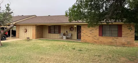 305 Ramsey Ave, Coahoma, TX 79511