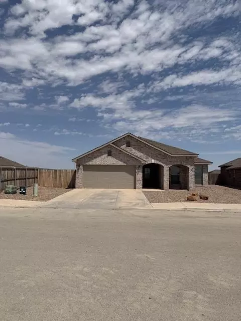 6834 Pioneer Rd, Midland, TX 79706