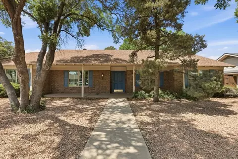 2804 Stutz Dr, Midland, TX 79705