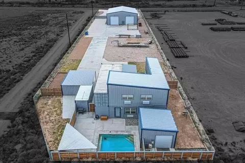 9504 W County Rd 60, Midland, TX 79707