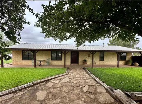 1100 Lcr 248, Colorado City, TX 79512