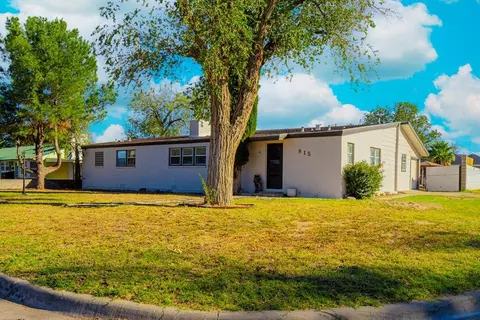 815 Sinclair Ave, Midland, TX 79705