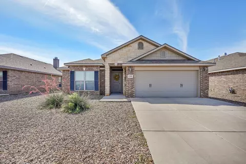 1210 Randolph Ln, Midland, TX 79705