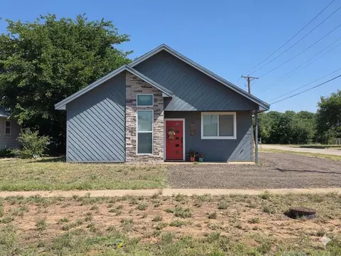 400 W 4th, Stanton, TX 79782