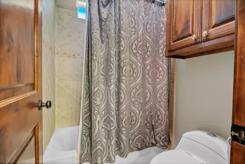Bath - 2603 Coronado, Big Spring, TX 79720 photo 1 of 7