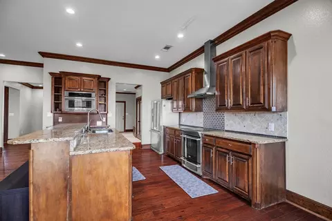 Kitchen - 2603 Coronado, Big Spring, TX 79720 photo 3 of 3