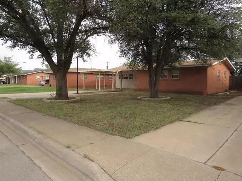 108 W Dengar Ave, Midland, TX 79705